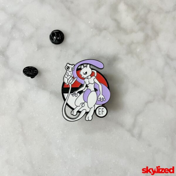 Mewtwo Lapel Pin