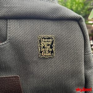 SK00327 I Solemnly Swear... Lapel Pin