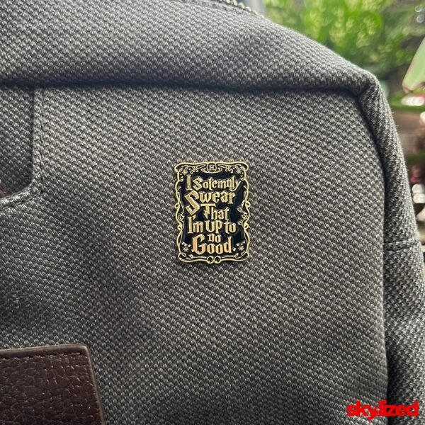 I Solemnly Swear... Lapel Pin