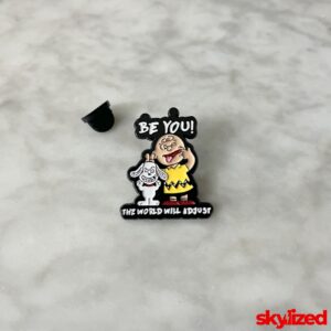 Snoopy & Charlie Brown Lapel Pin