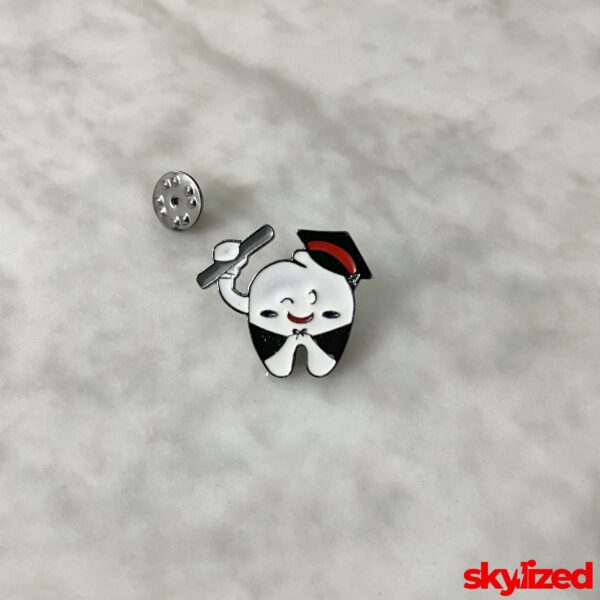 Graduating Tooth Lapel Pin