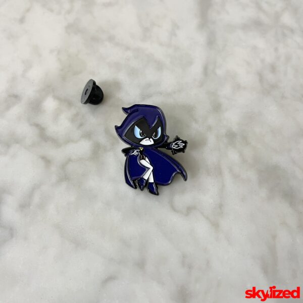 Raven Lapel Pin