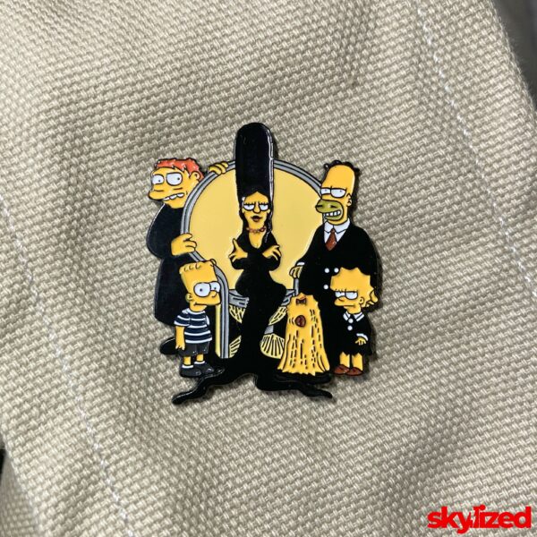 The Simpsons Family Lapel Pin