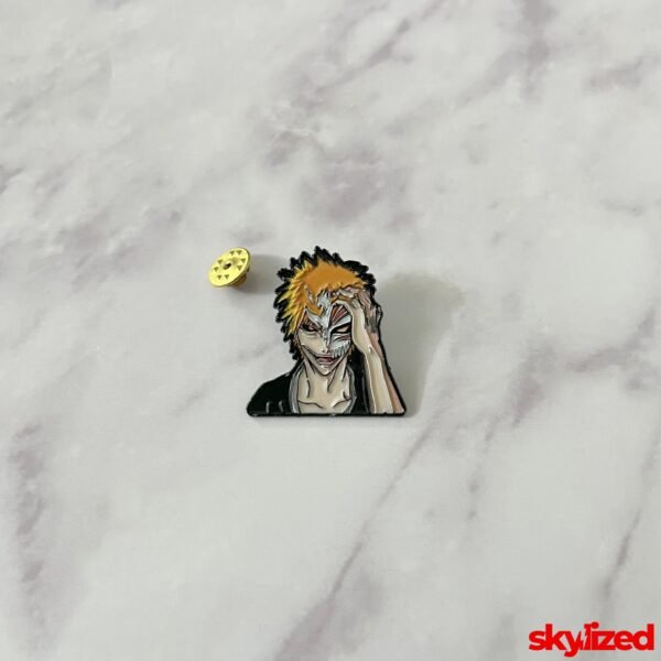 Ichigo Kurosaki Lapel Pin