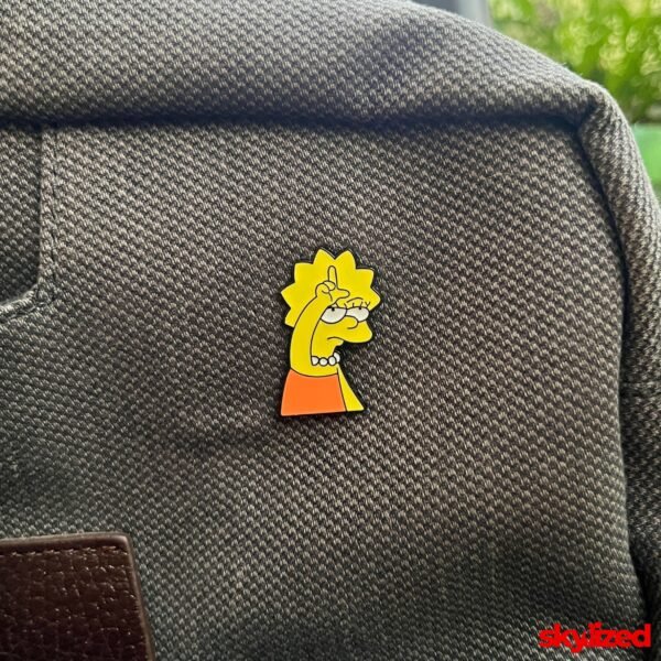 L for Lisa Lapel Pin